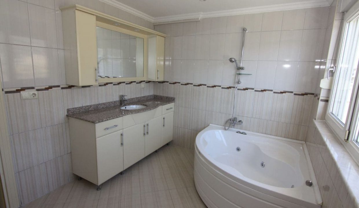 خرید آپارتمان لوکس محموتلار