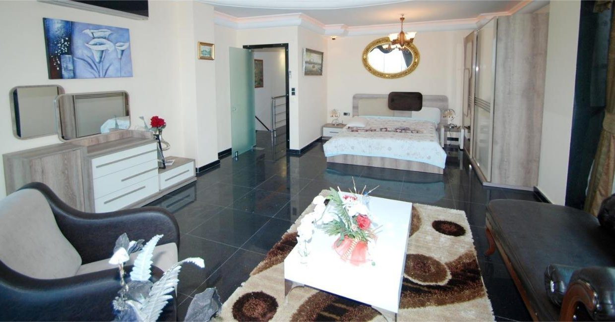 خرید ویلا آلانیا محموتلار